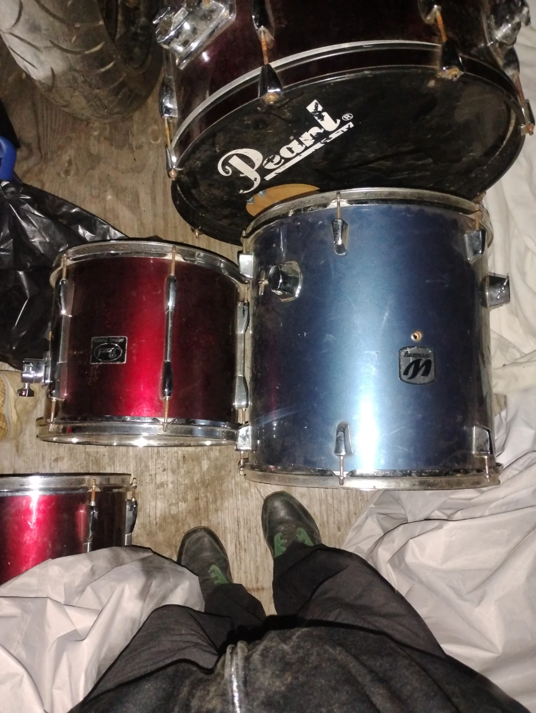Pearl Drum Set