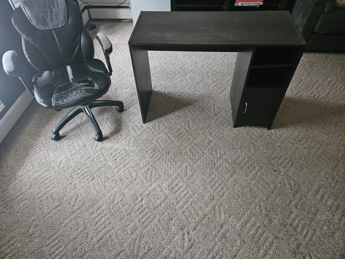 Desk and Office Chair