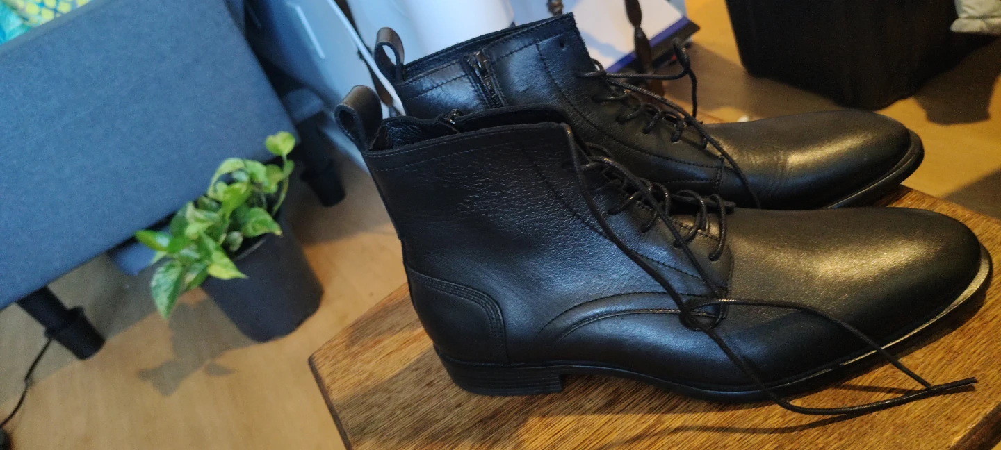 Black Leather Ankle Boots - photo 3