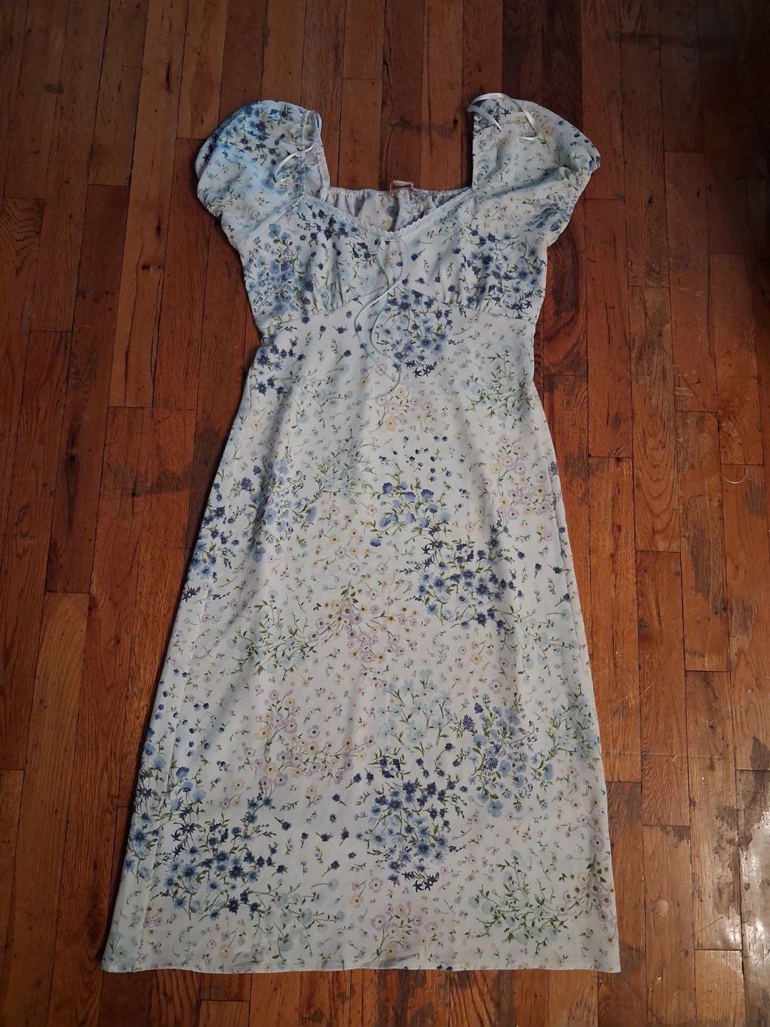 Clothes Sale Today Only $5 - photo 3