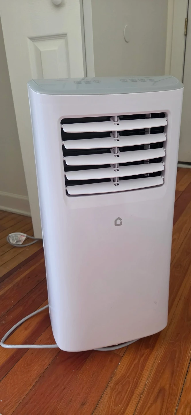 Portable Air Conditioner (only two months old)