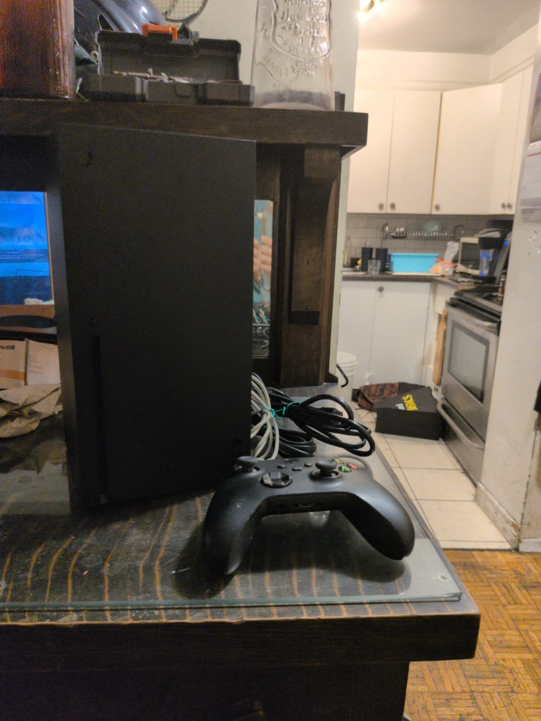1 TB Xbox series x with disc drive and controller - photo 2