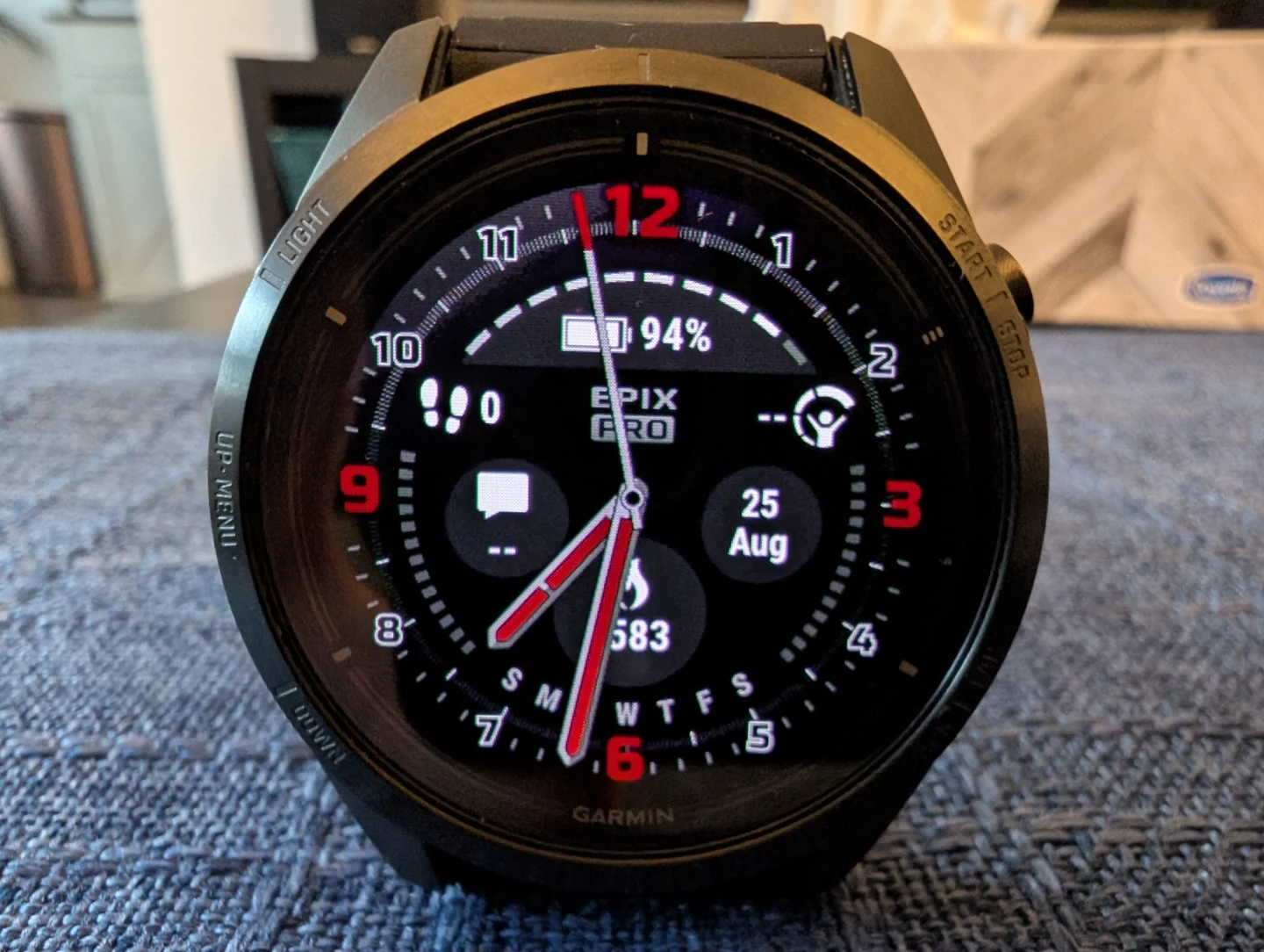 Garmin Epix Pro (Gen 2) Sapphire 42mm + Box & Extras