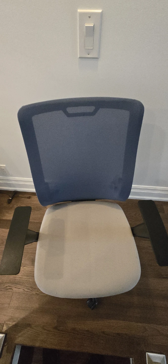 Free Office Chair - photo 3