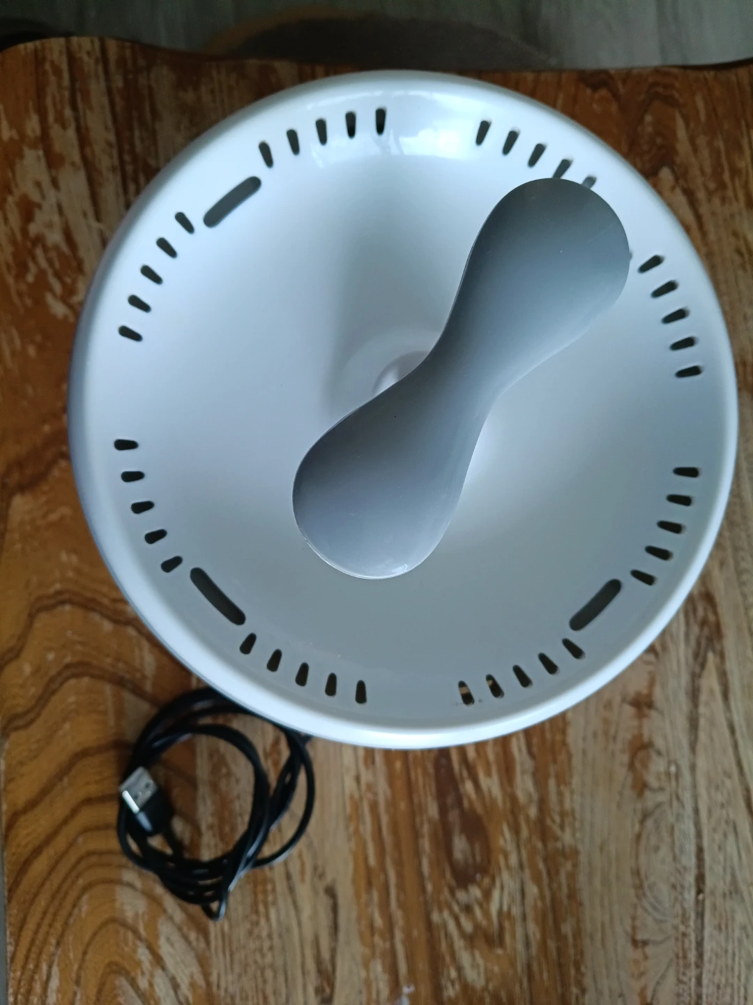 White Pet Water Fountain with USB Cable - photo 2