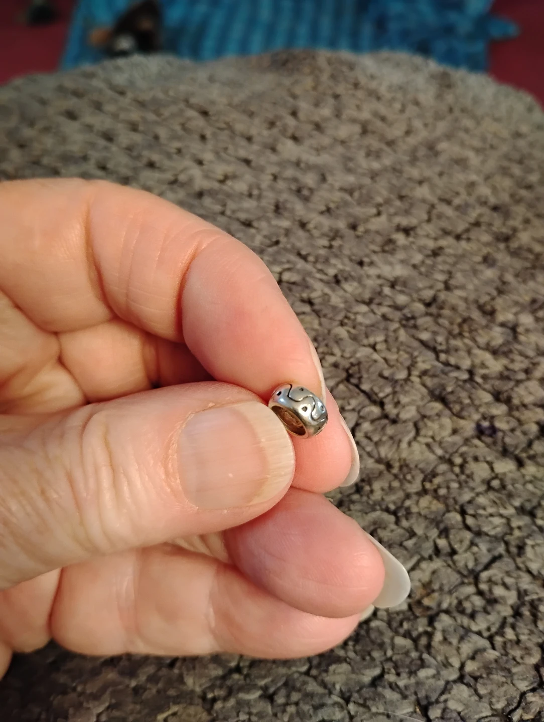 Charm bracelet bead with cross - photo 4