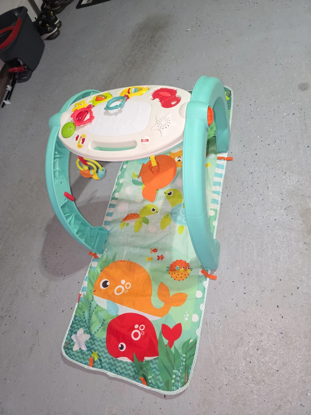 USED - Fisher-Price Ocean Wonders Kick & Play Piano Gym