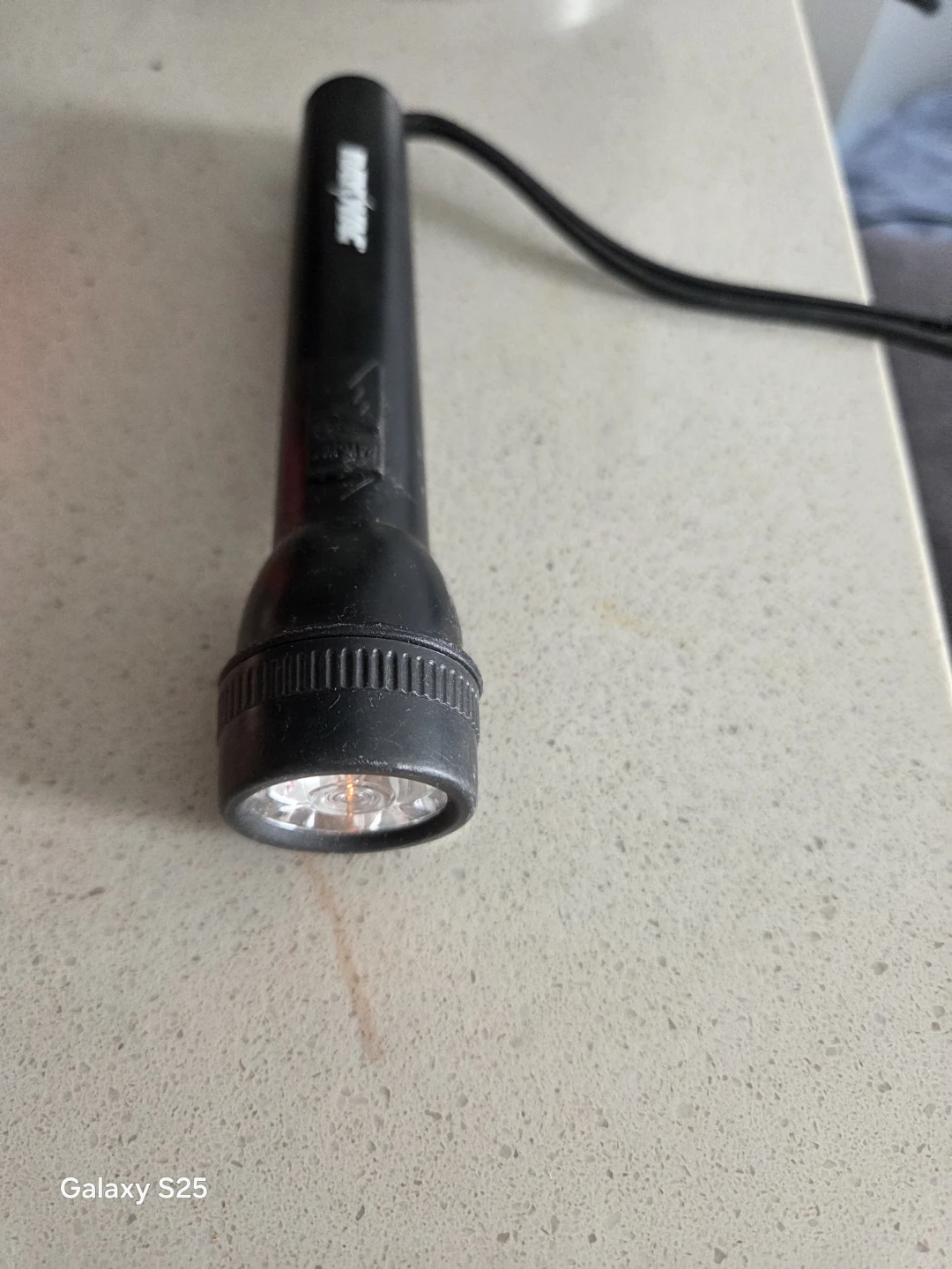 Rayovac Flashlight - photo 3
