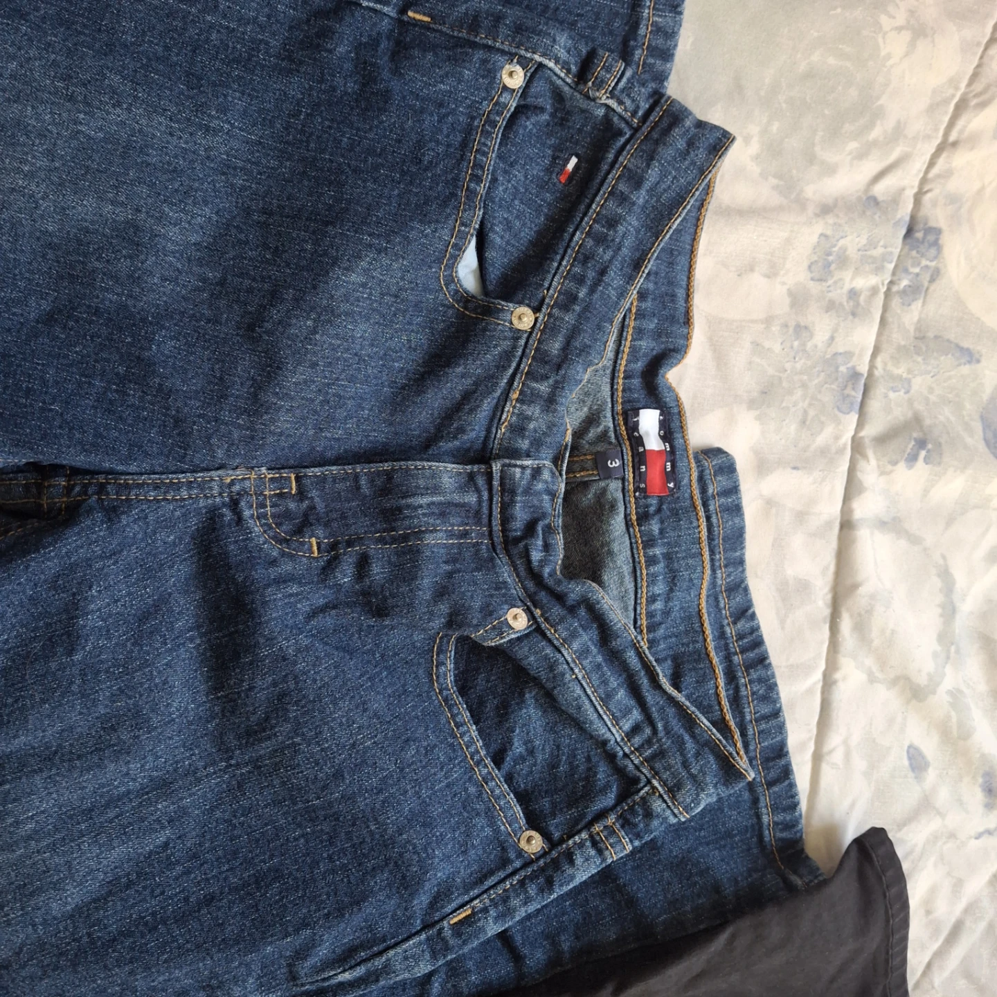 Tommy , Buffalo Kenzie jeans $5 each - photo 3