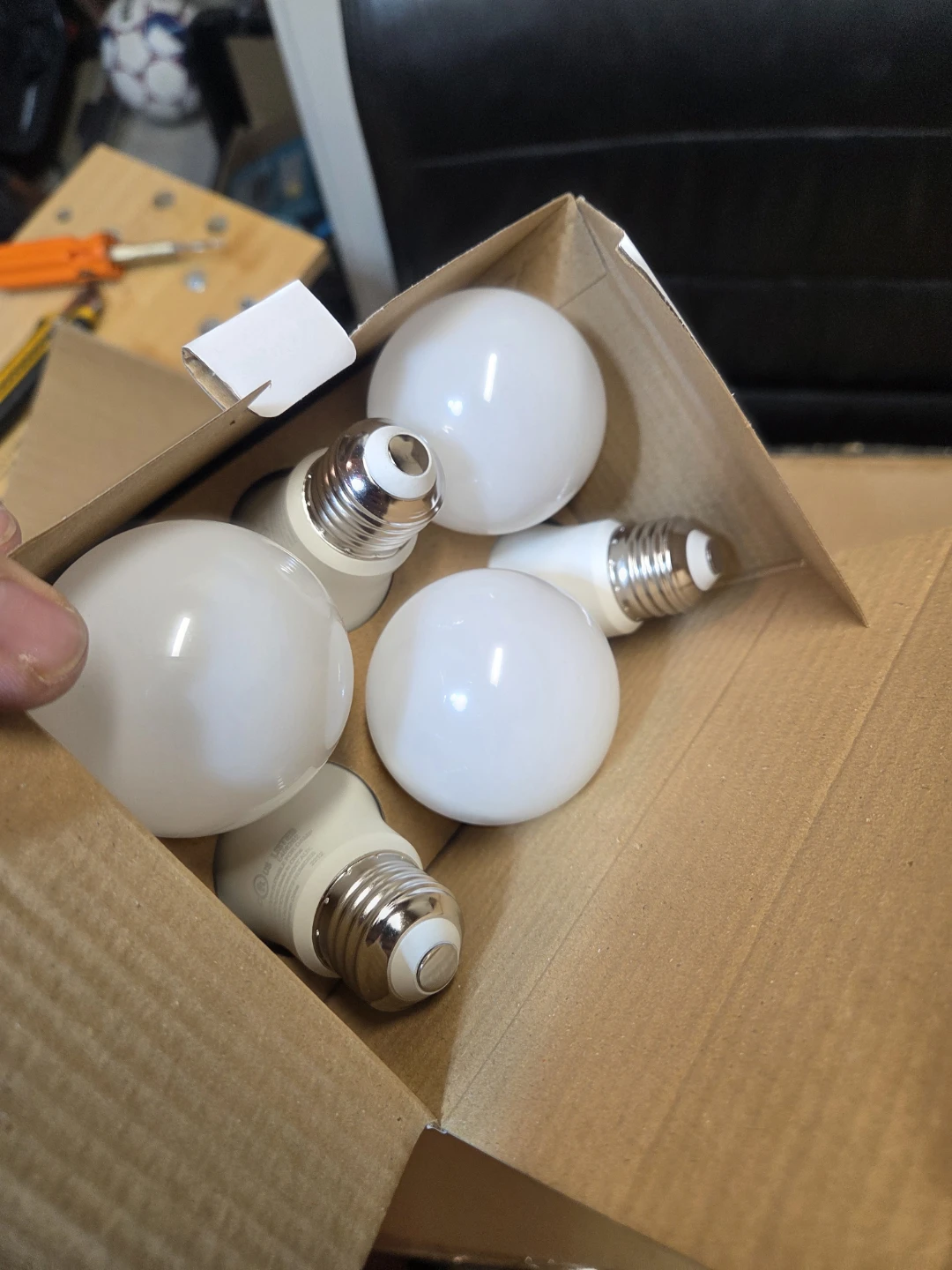 O'Neil Electric LED Light Bulbs - 6 Pack - photo 2