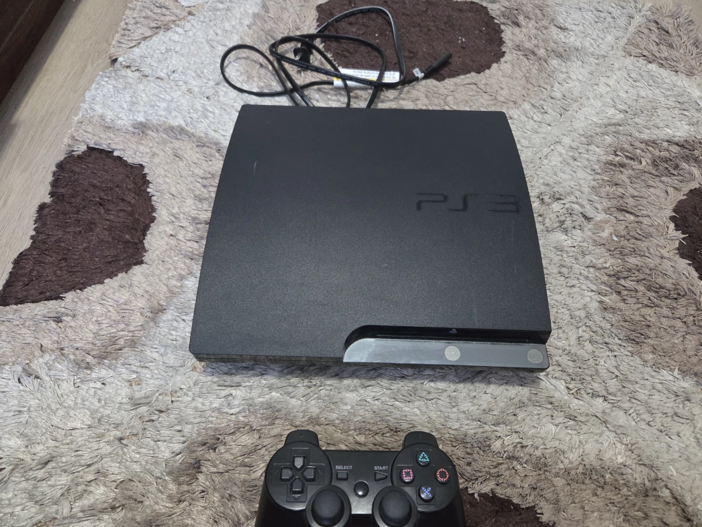 Playstation 3 slim [500gb hdd]