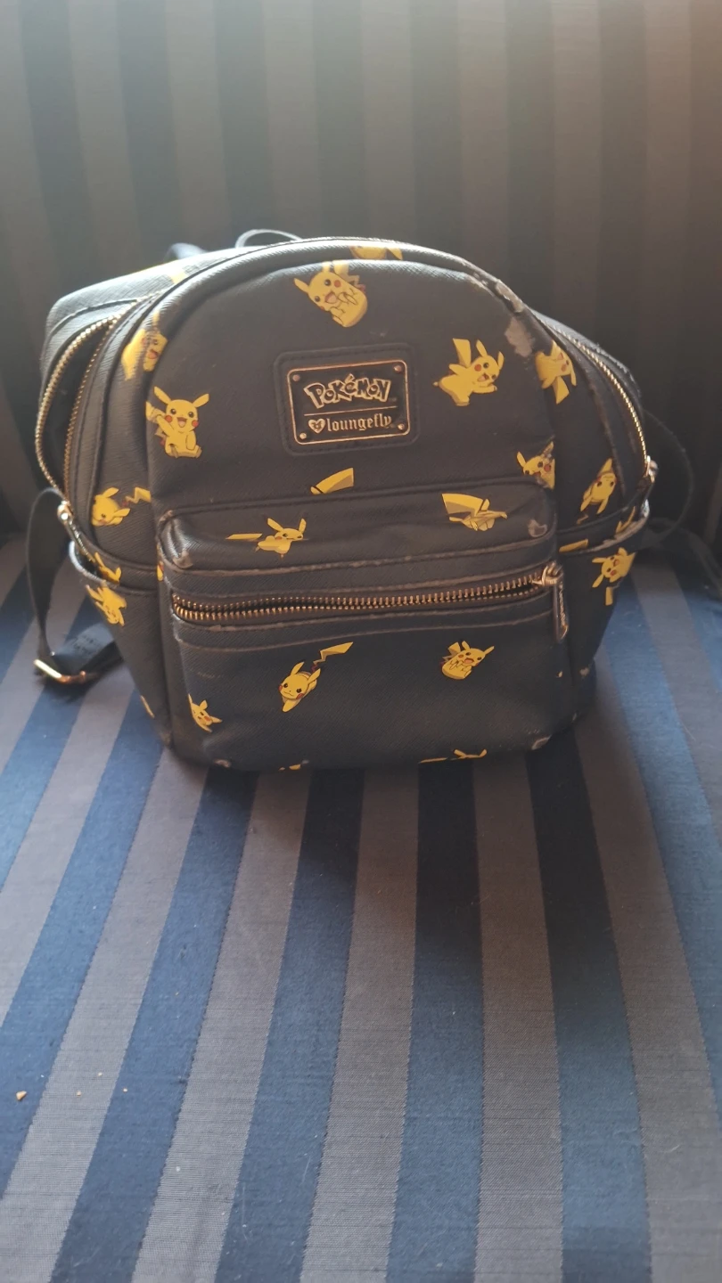 Loungefly Pokémon Pikachu Mini Backpack