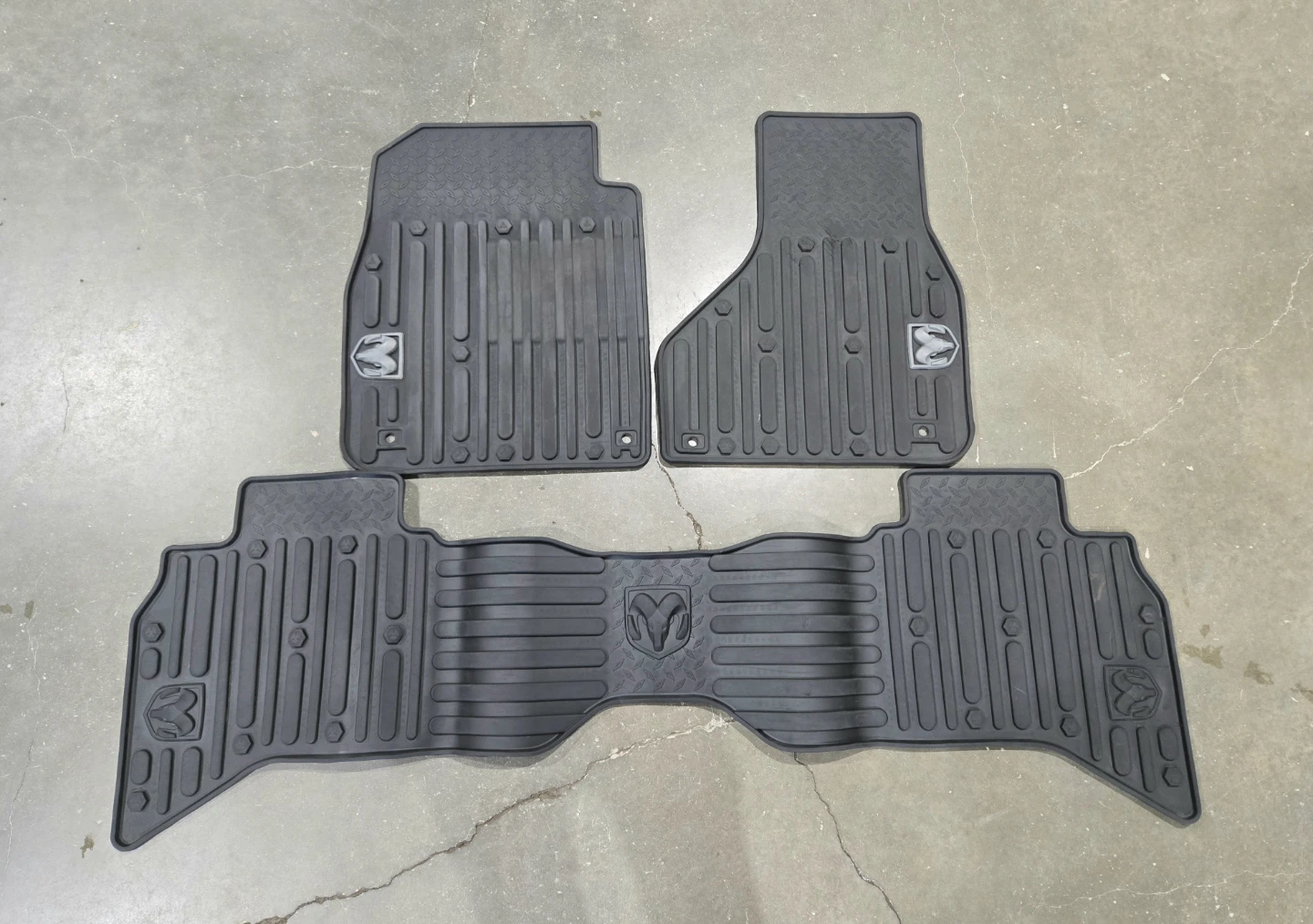 Rubber Floor Mats / 4th Gen Ram Quad Cab