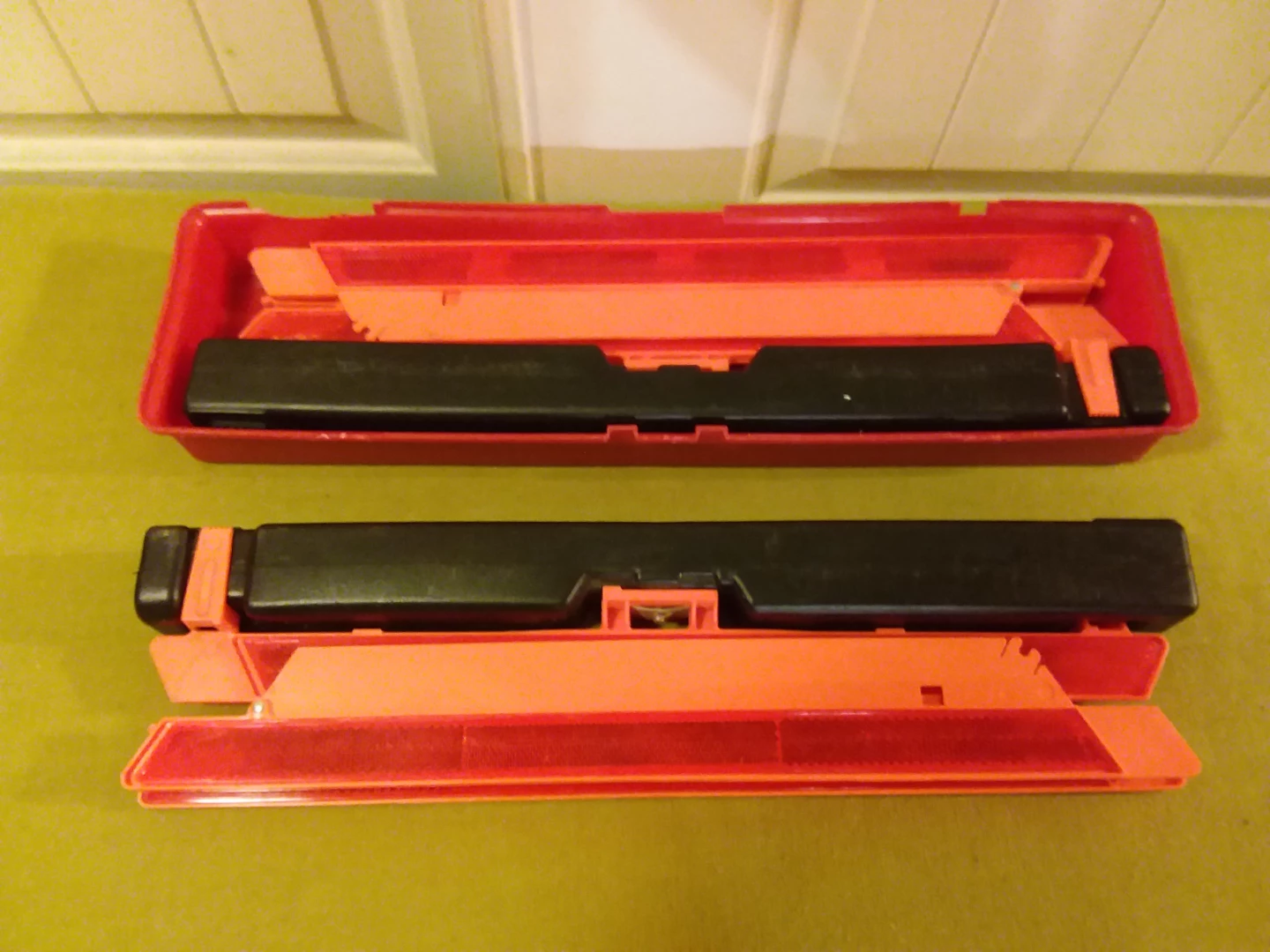 🚙 🆘 Emergency Roadside Reflectors (2 Pack) 🛣️  🆘 🚙 🆘 - photo 2