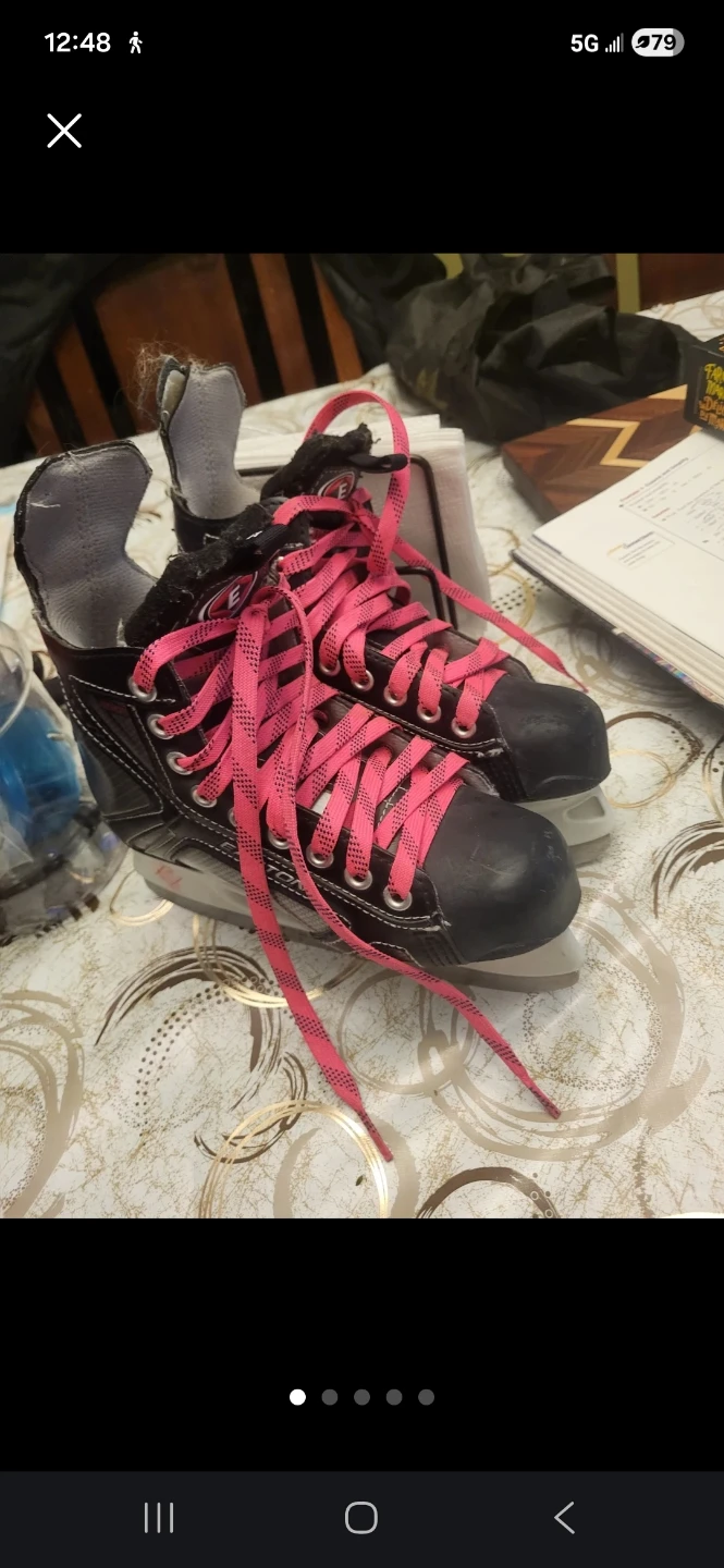 Youth Hockey Skates with Pink Laces - photo 2