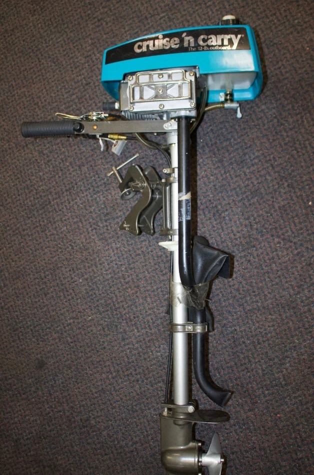 Cruise and carry 6600 boat motor