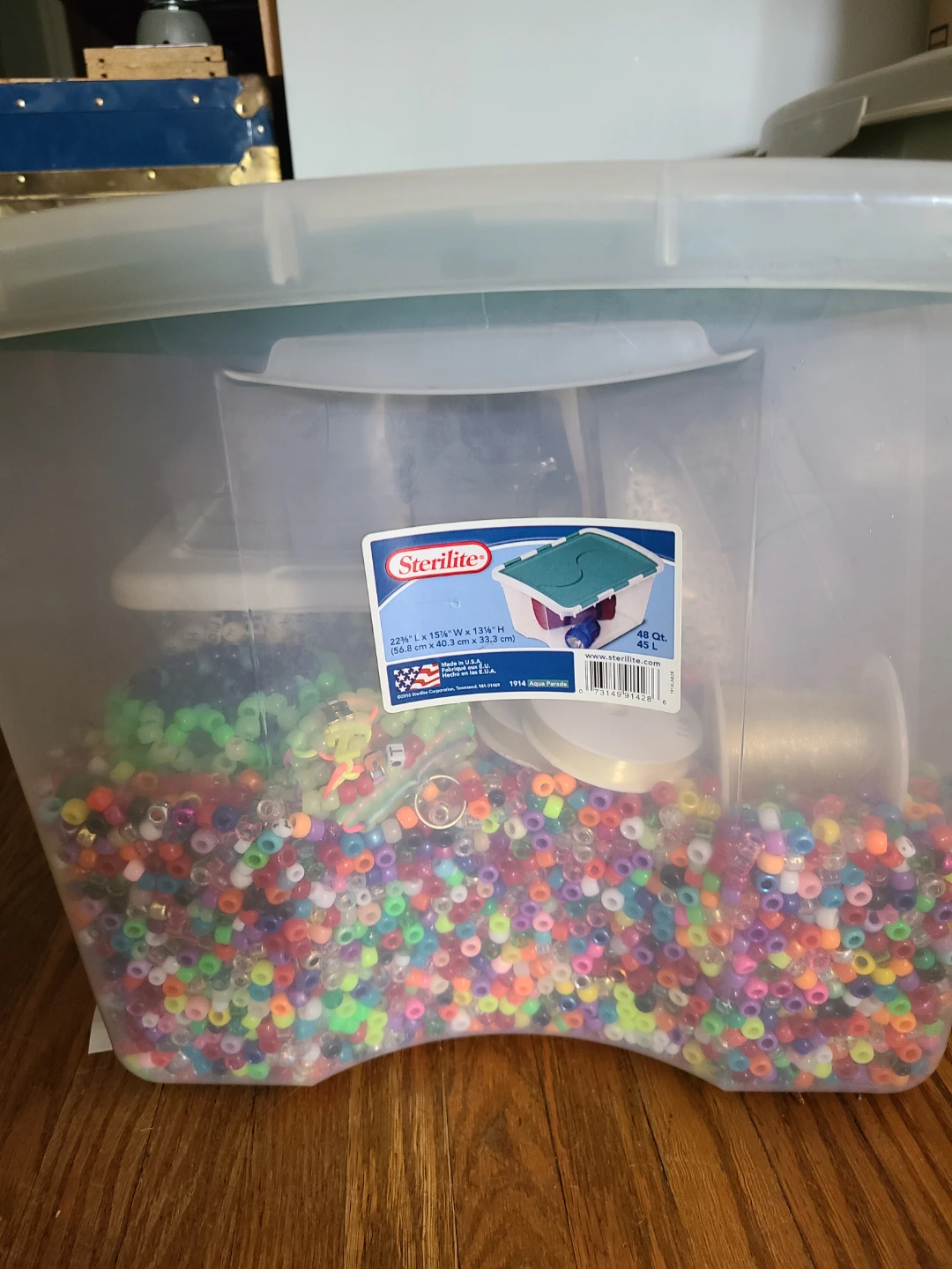 Sterilite 45L bead kit with storage container
