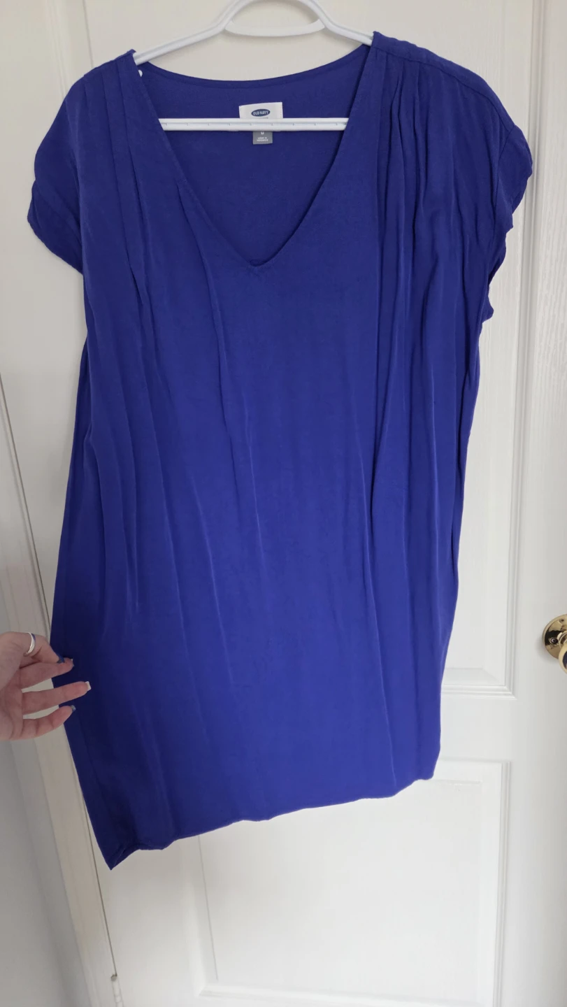 Old Navy Blue Rayon V-Neck T-Shirt - Size M