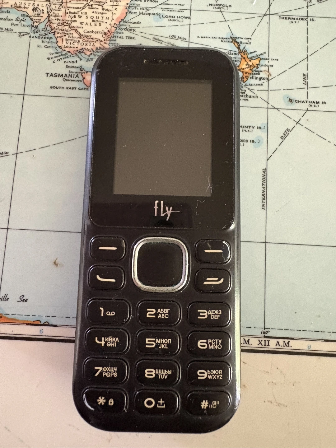 Fly DS104D Cell Phone