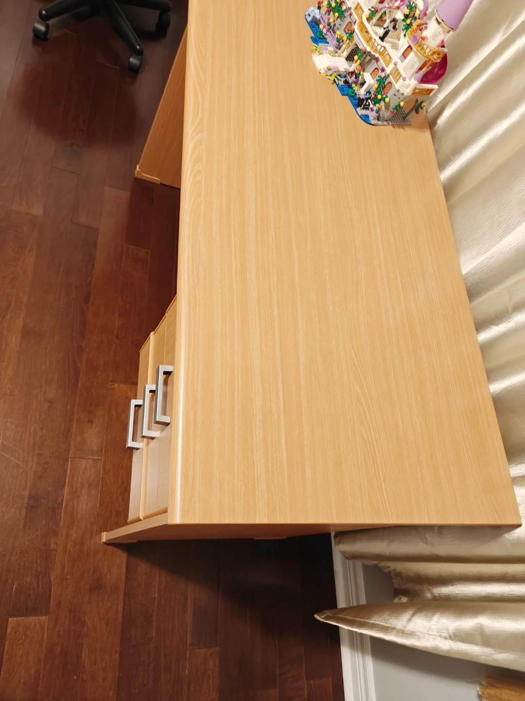 Office Desk with Drawers - photo 2