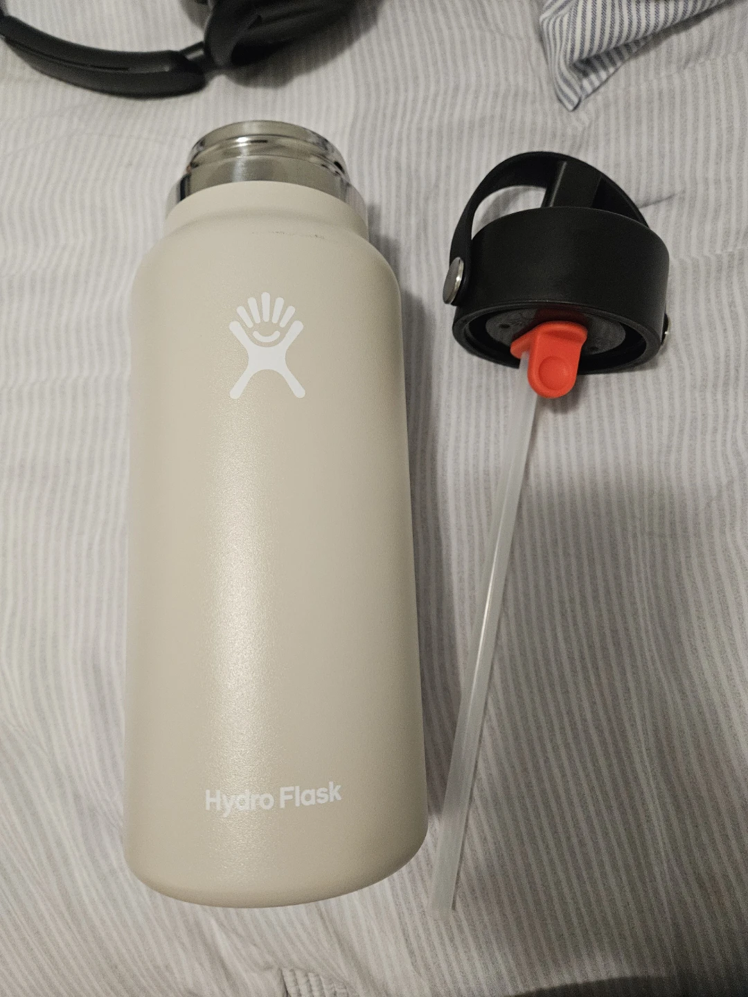 Hydro Flask Water Bottle 32 oz - photo 2