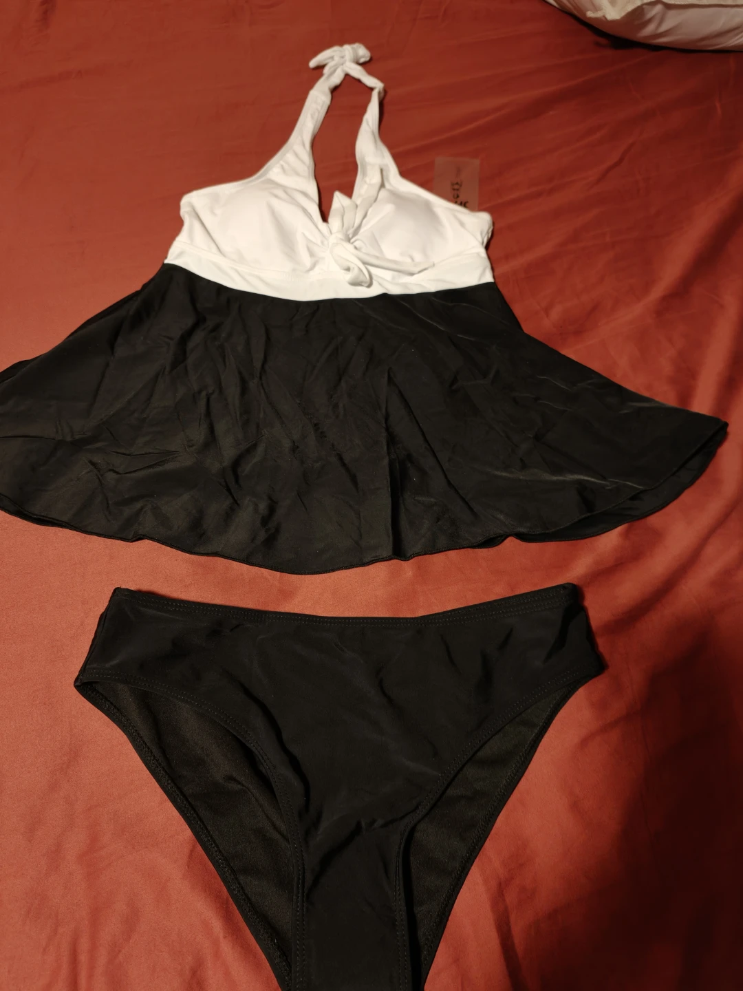 Attractive 2 pieces bathsuit - photo 3
