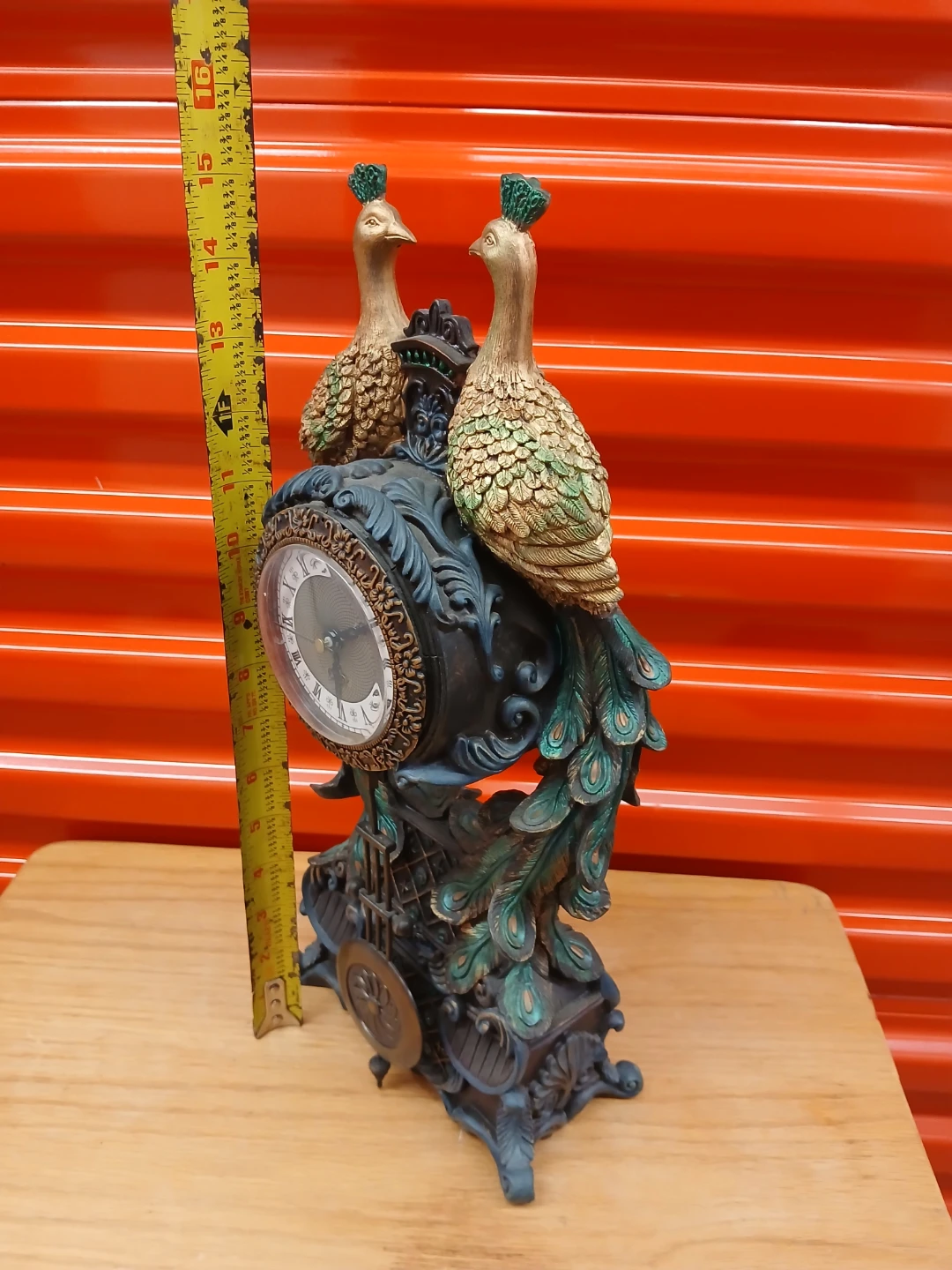 Vintage pendulum Peacock Mantle table Clock 15" high - photo 2