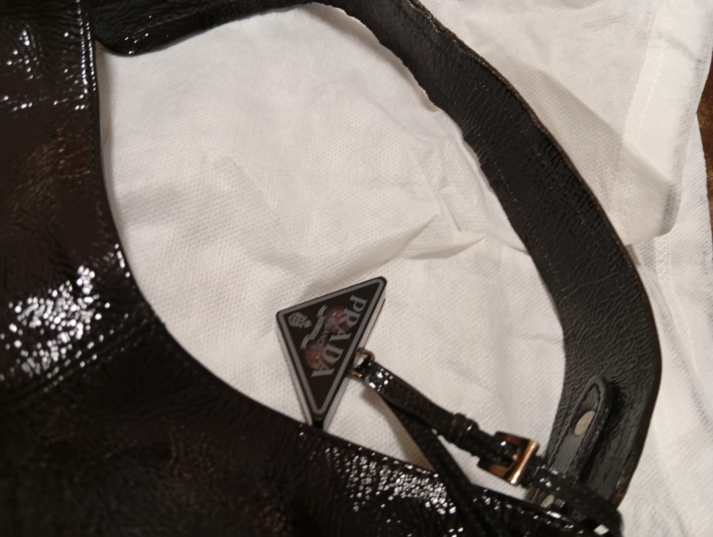 Prada Black Patent Leather ,original Hobo Bag - photo 2