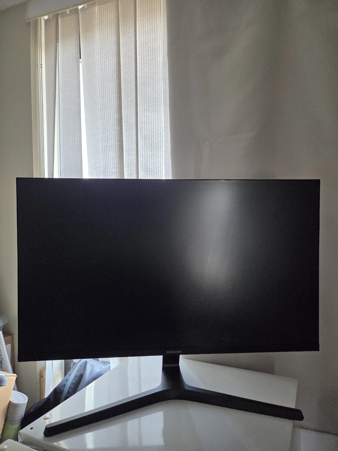 Samsung Monitor 27" CF352RFHNXA - photo 2