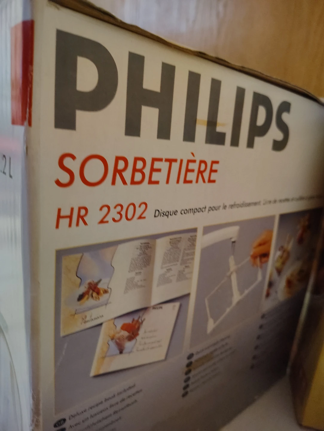 Philips HR 2302 Ice Cream Maker - photo 3