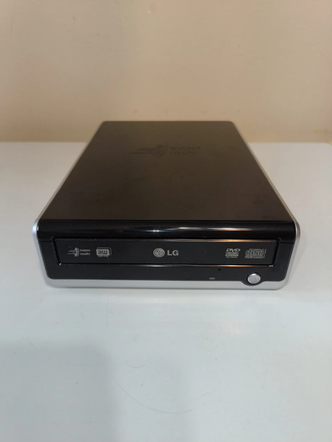 LG External Super Multi DVD Rewriter - photo 2
