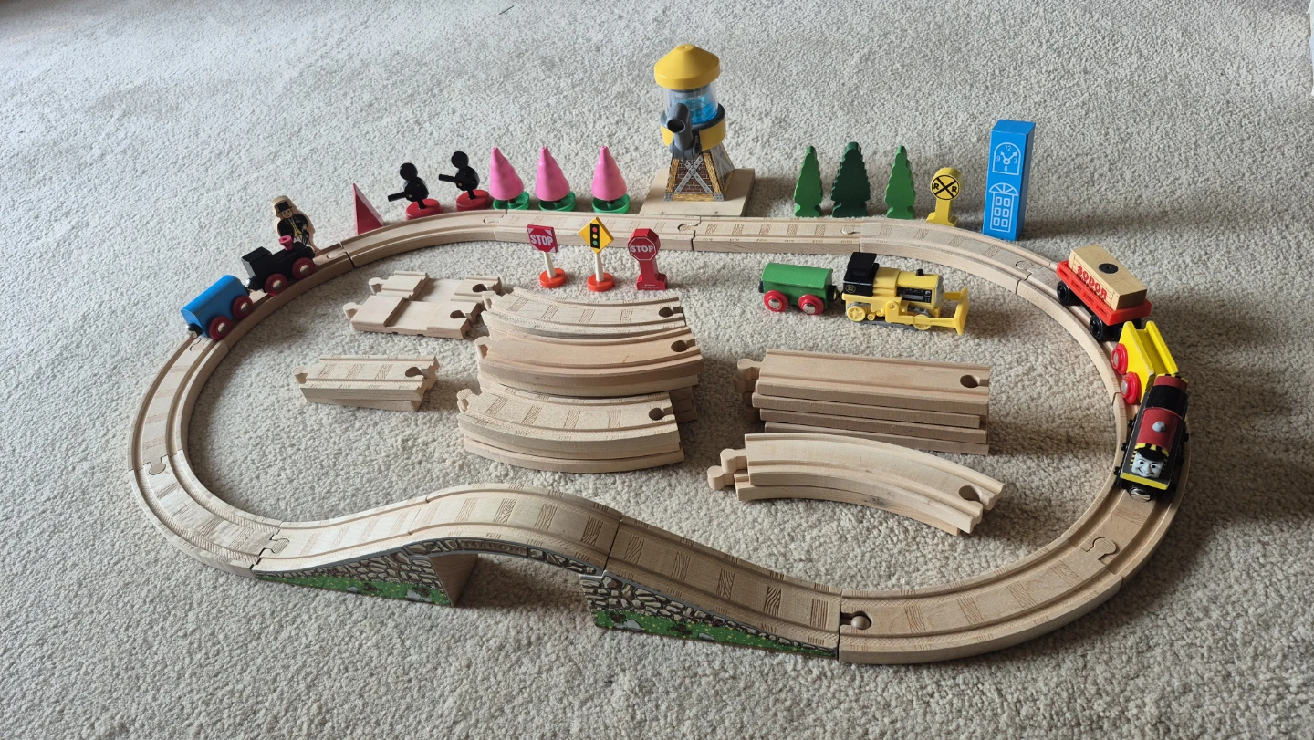 Thomas Wooden Train Set with Tracks and Accessories