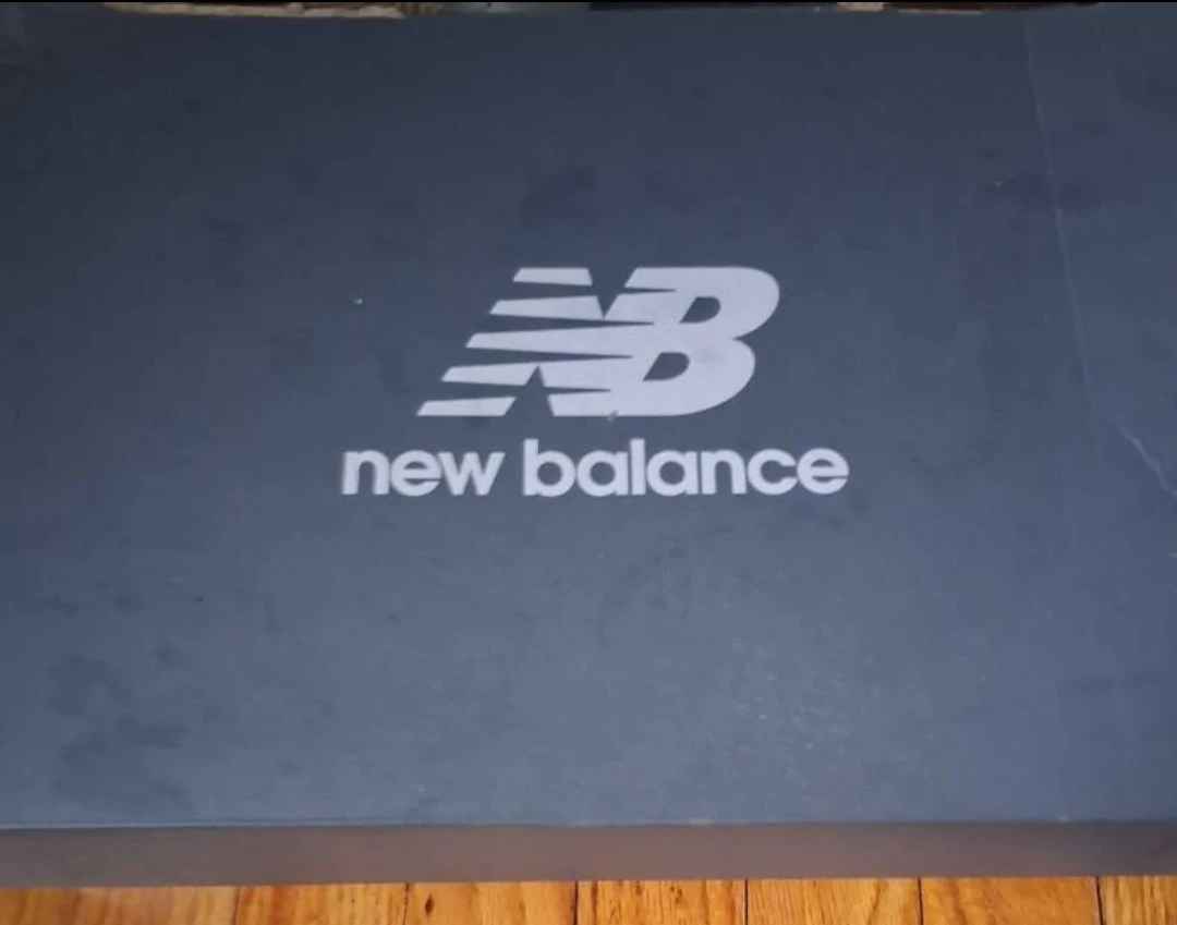 New Balance Sneakers 13/14