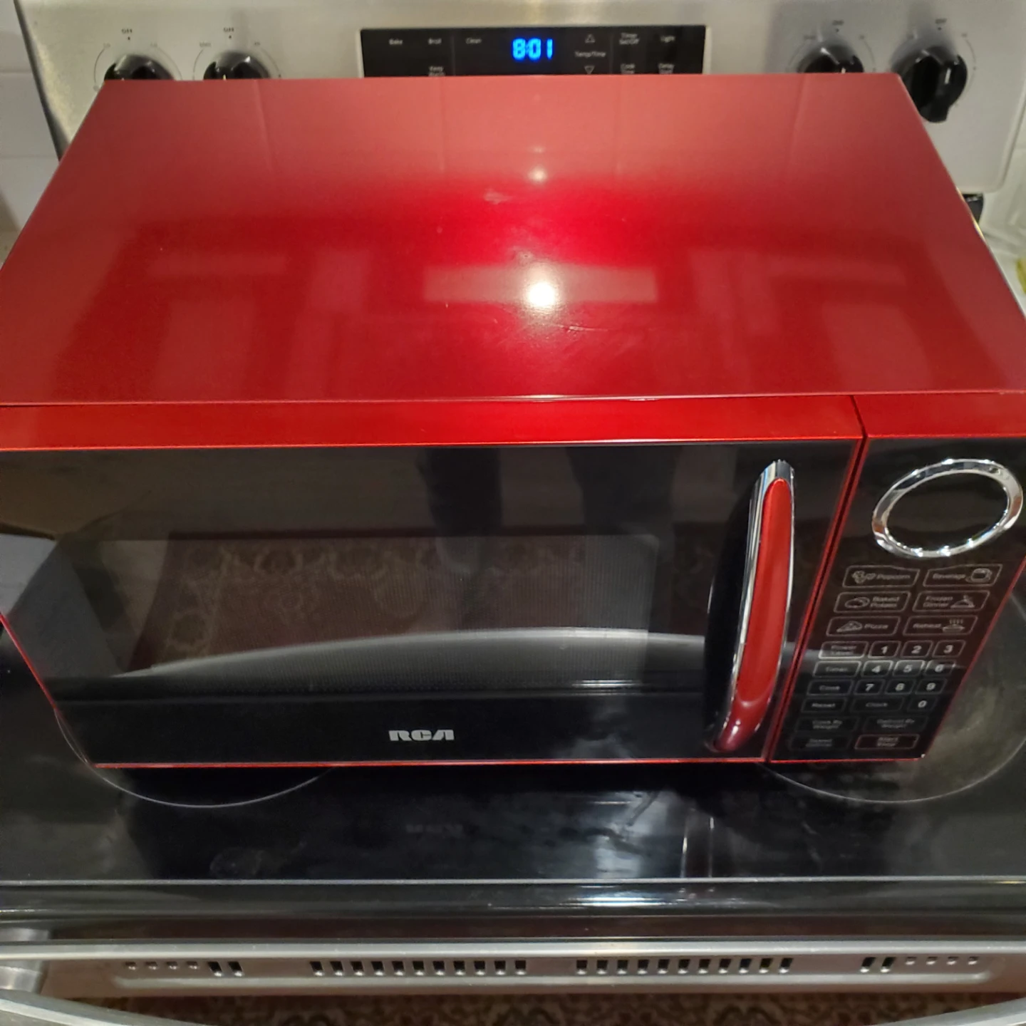 Mighty Red Microwave - photo 2