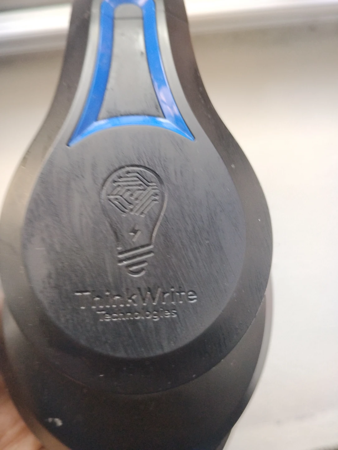 ThinkWrite Technologies Headphones - photo 2