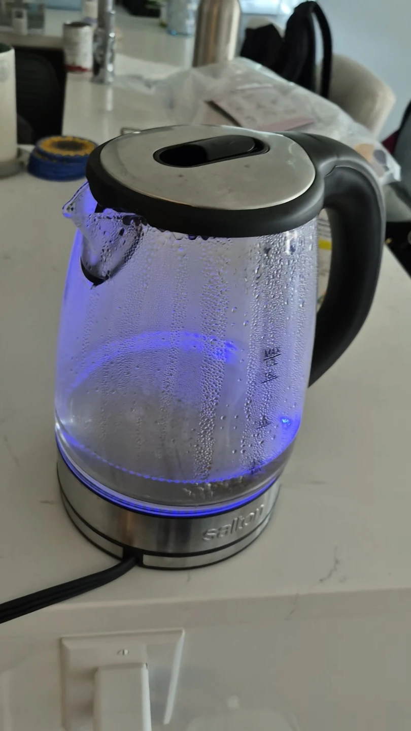 Salton Glass Electric Kettle 1.7L
