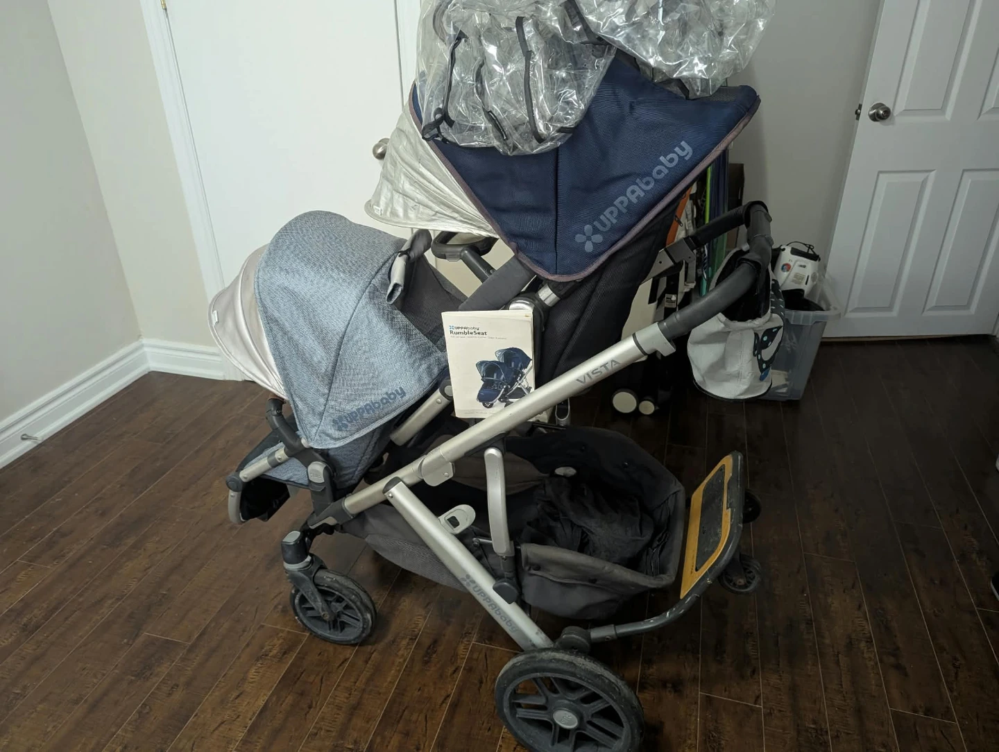 UPPAbaby Vista with RumbleSeat and Piggyback Ride Along board - photo 2
