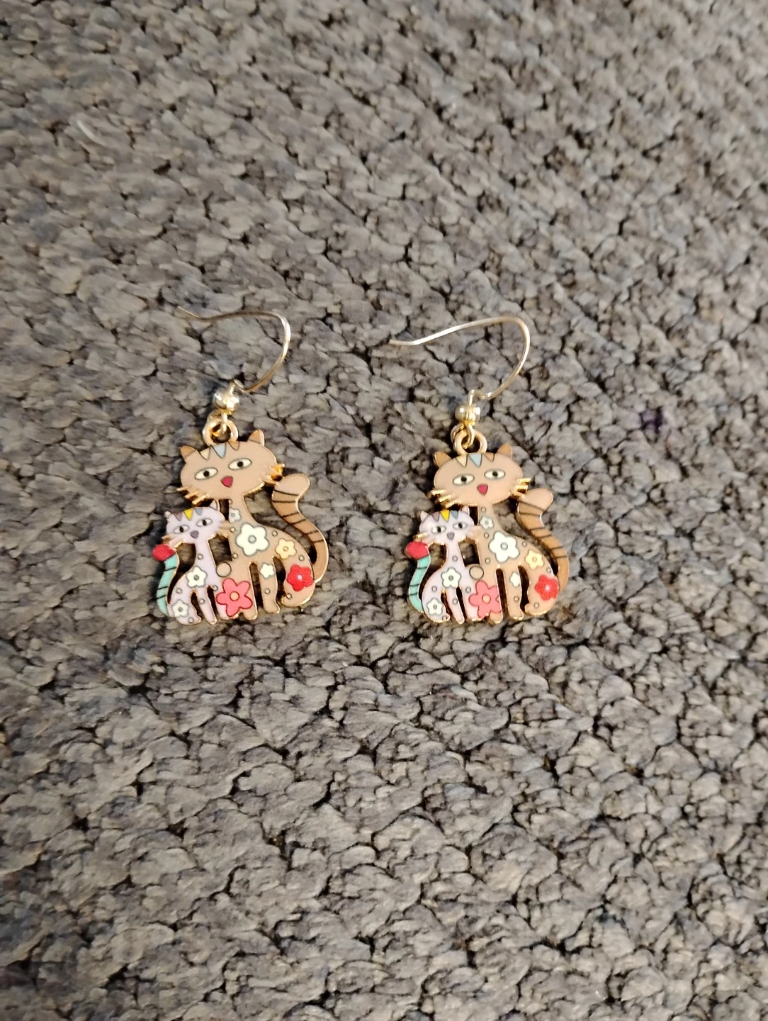 Cat Earrings with Kittens - photo 2