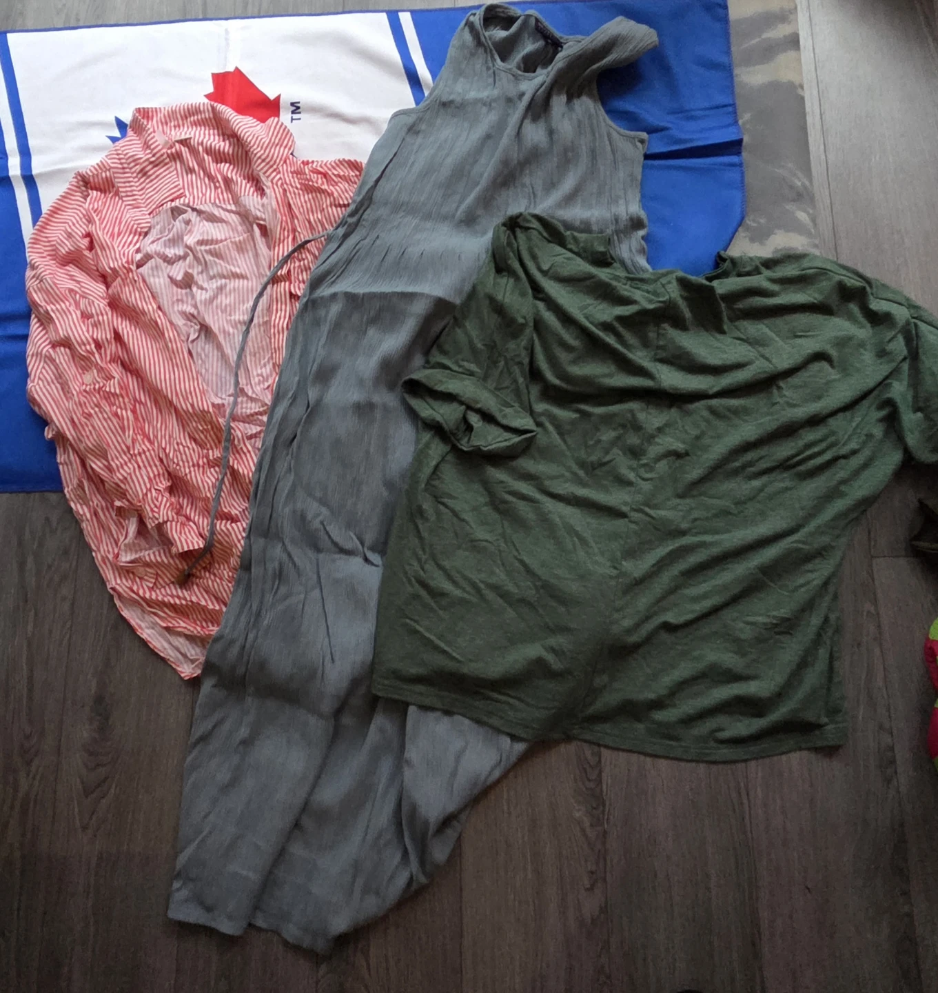Bundle of Women's Clothing L-XL