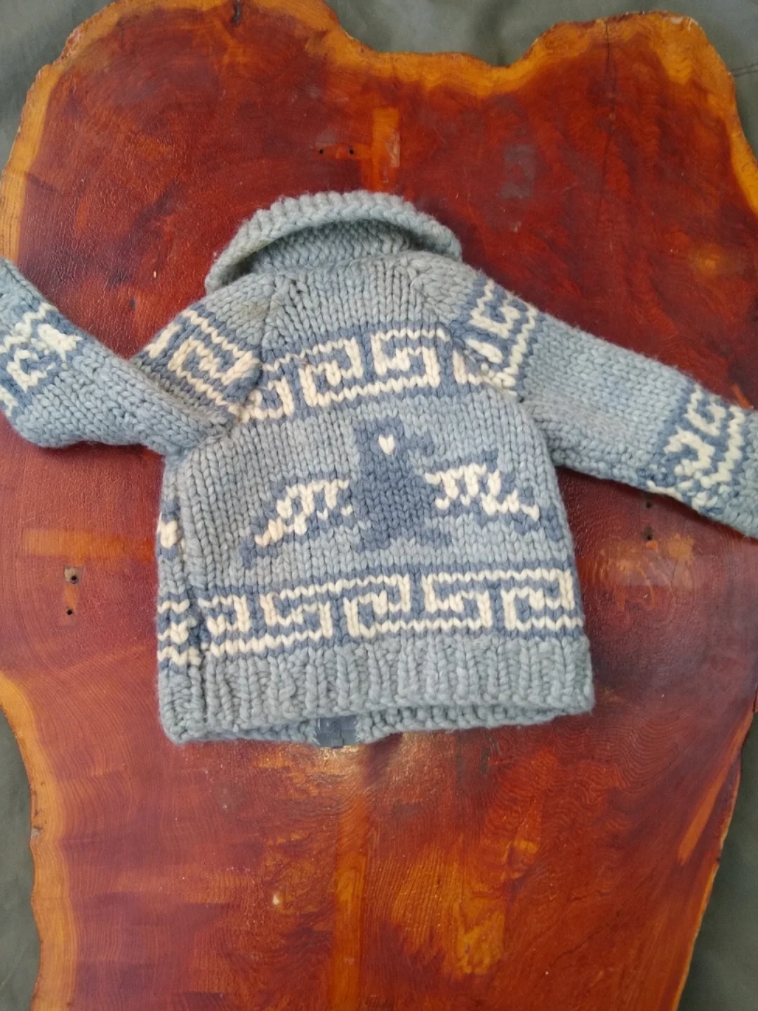 Cowichan Wool Sweater - photo 2