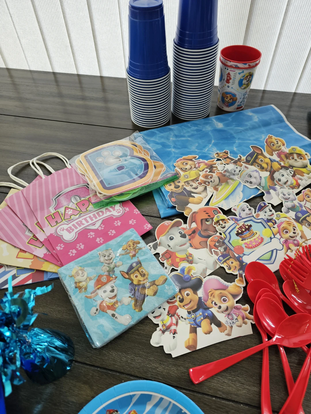 Paw Party Decor and Supplies - photo 2