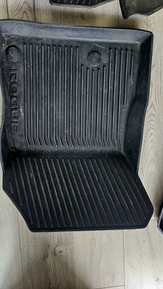 Nissan Rogue All-Weather Floor Mats + Luxury Beige Cargo cover - photo 4