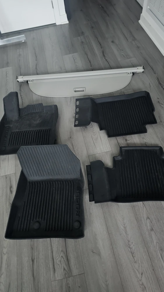 Nissan Rogue All-Weather Floor Mats + Luxury Beige Cargo cover