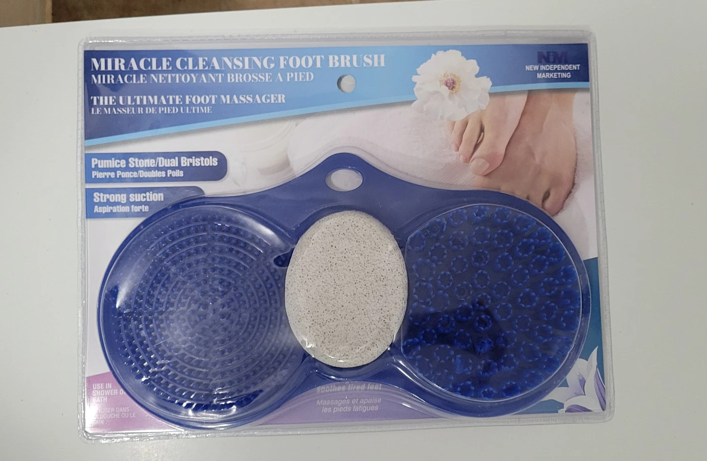 Miracle Cleansing Foot Brush with Pumice Stone - photo 2