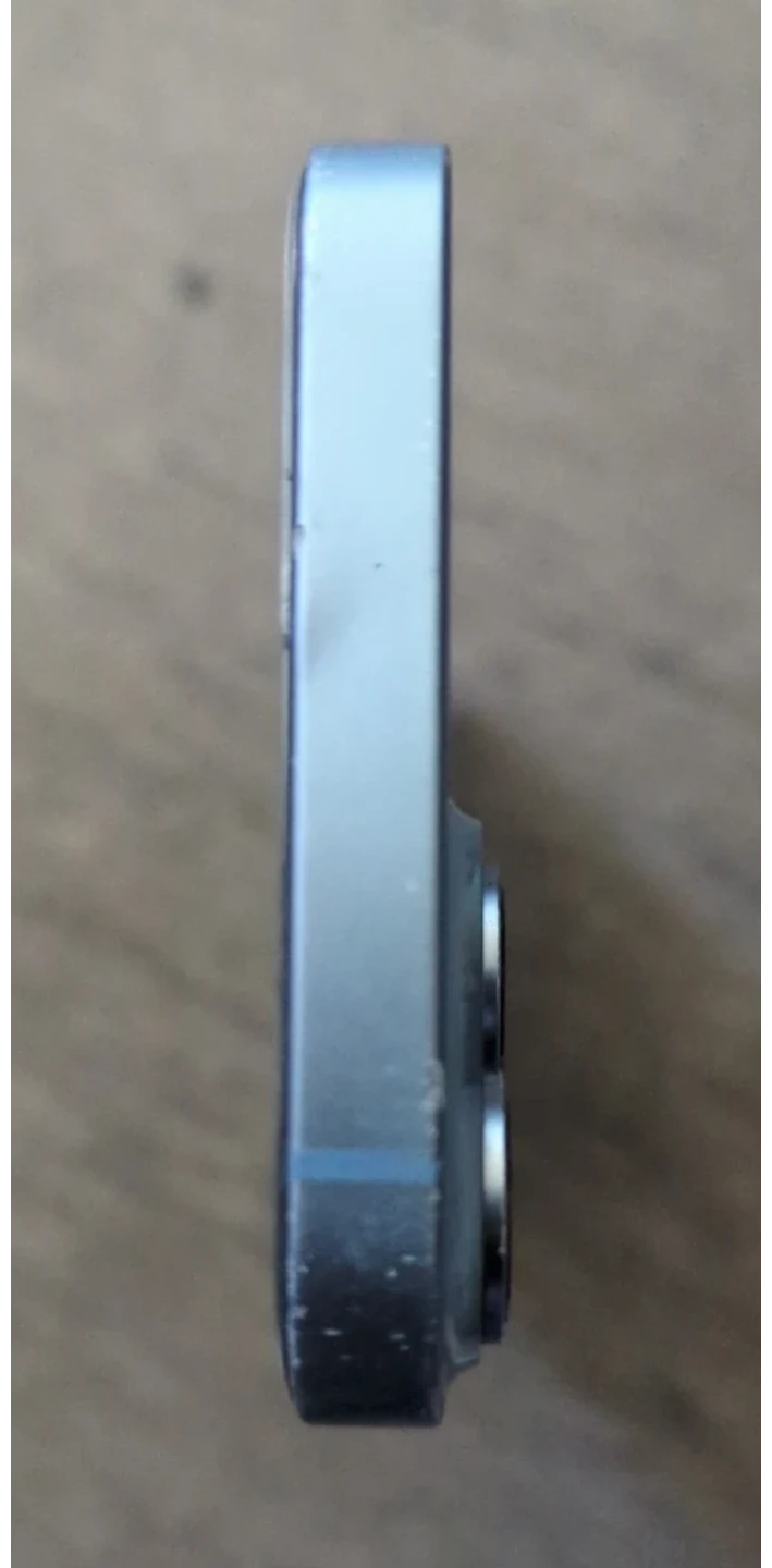 iPhone 14 locked - photo 3