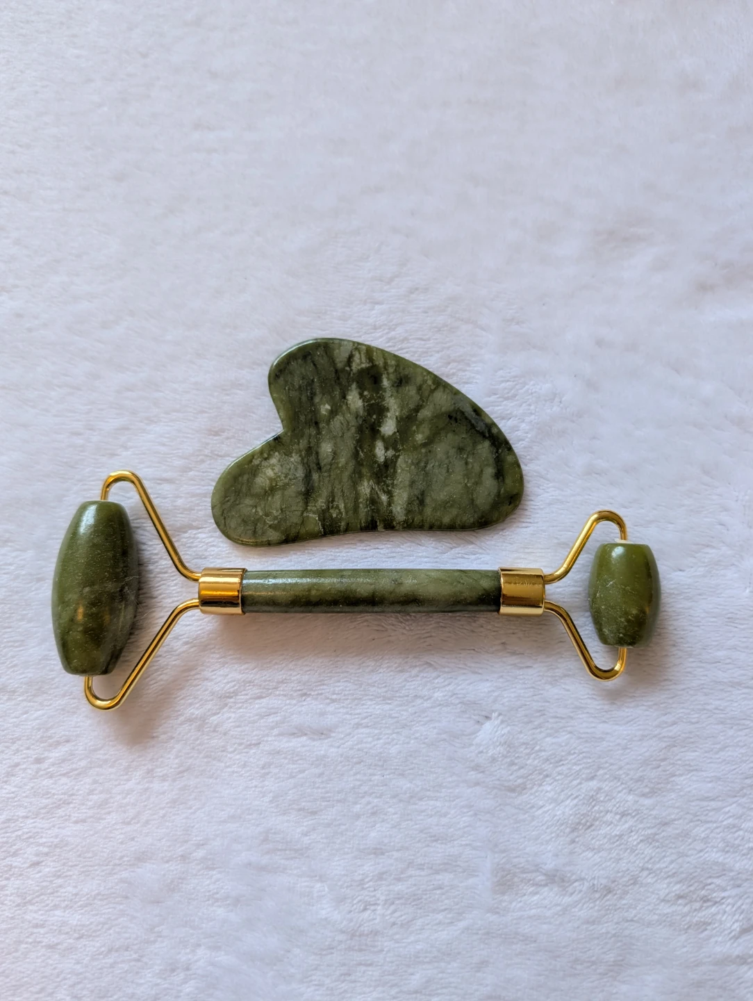 Jade Facial Roller & Gua Sha Set - Brand new - photo 3