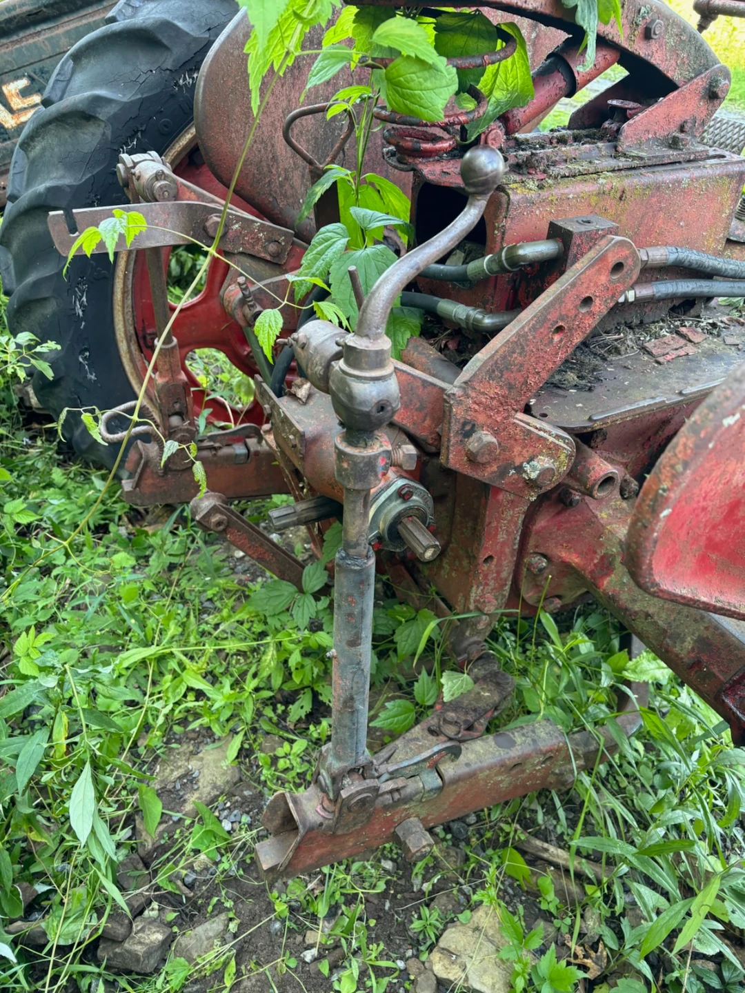Rare Vintage Farmall 230 Tractor - photo 3