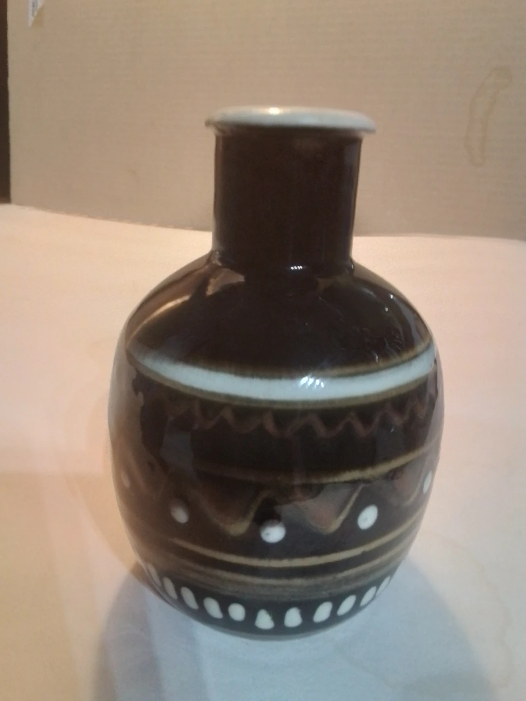 Vintage MCM Danish Studio Pottery Vase – Inge-Lise Eder - photo 3