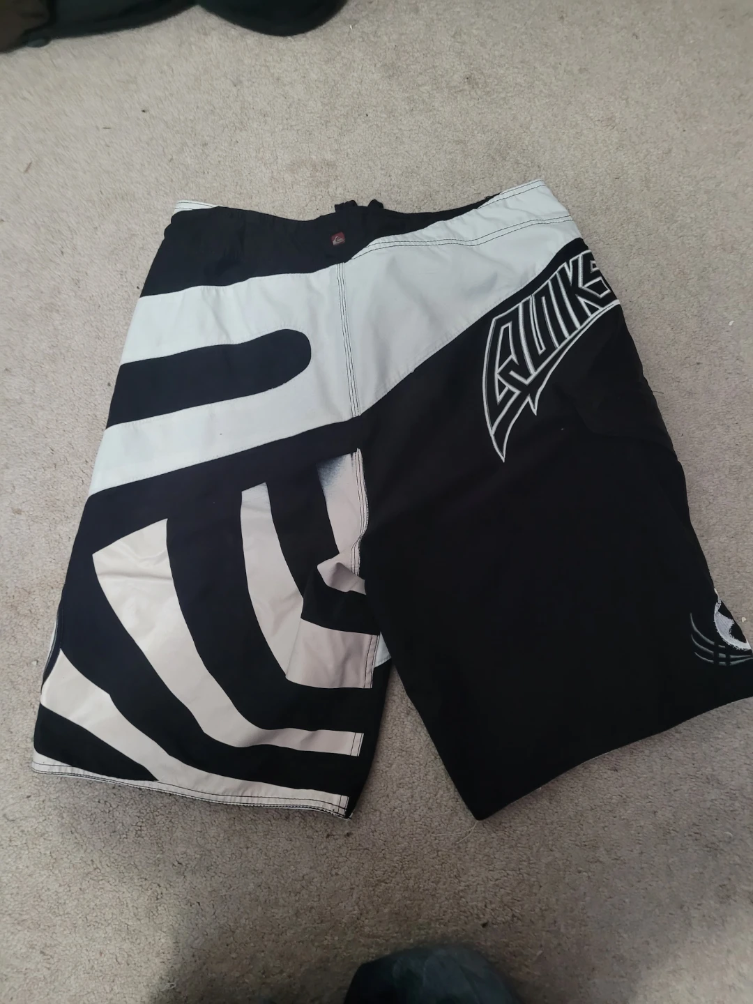 Quiksilver Board Shorts - photo 2