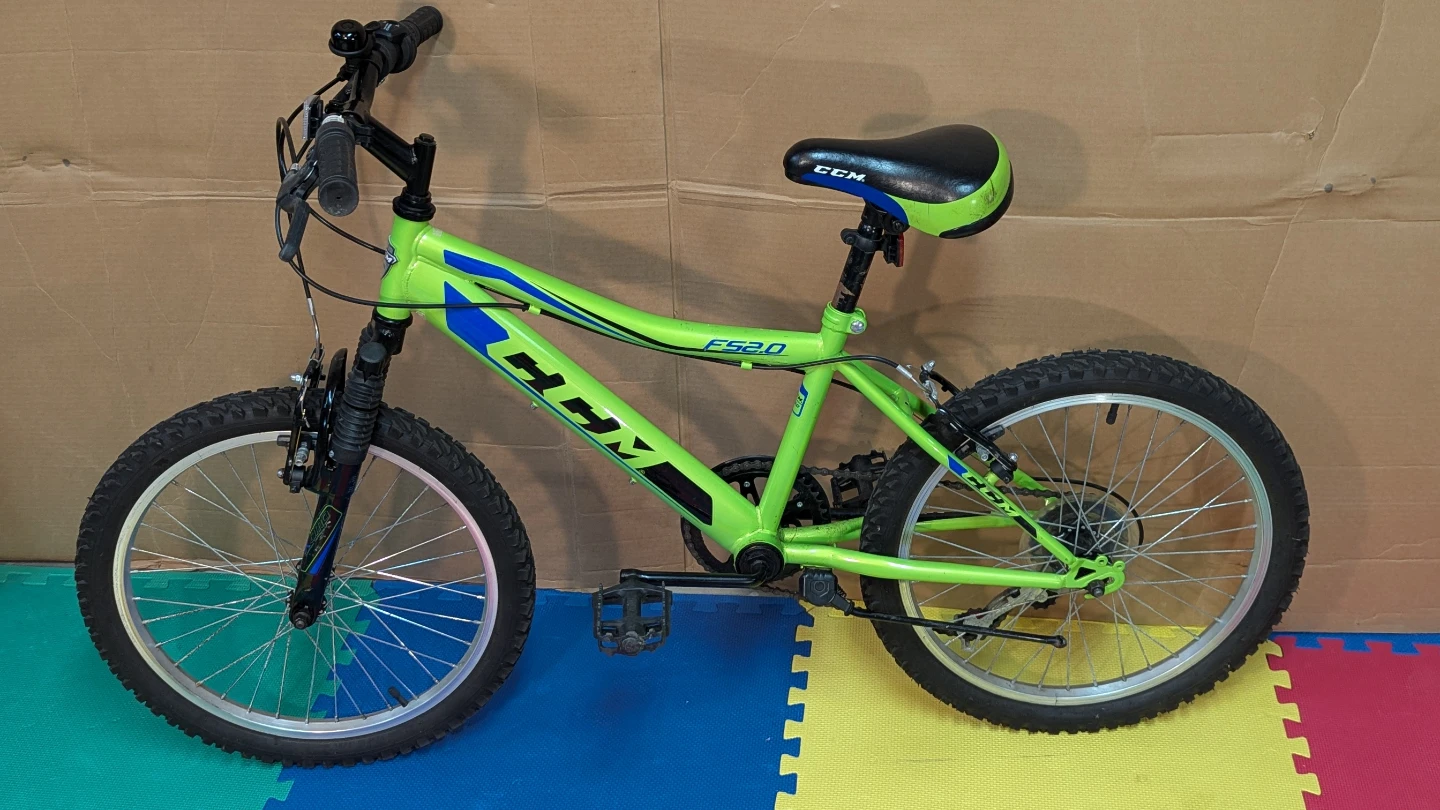20" (sold by hobby-bike mechanic) CCM FS 2.0 Mtn Bike, 6 speed - photo 2